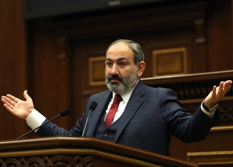 «Кто сказал, что статус Арцаха означает его независимость?»: Пашинян, заруби на носу, Арцах – это Армения