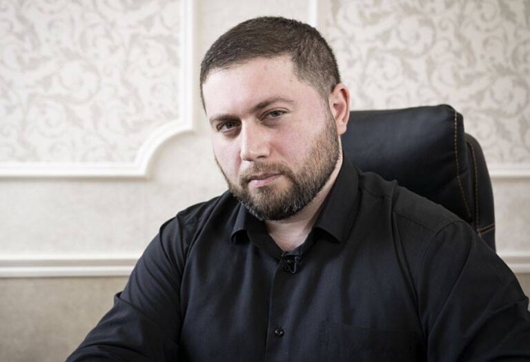 Либо Запад защищает права человека в Арцахе, либо пусть избавят нас от демагогии: Саркис Цатурян