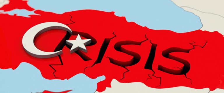 Турция на грани полного банкротства и финансового краха: Али Бабаджан