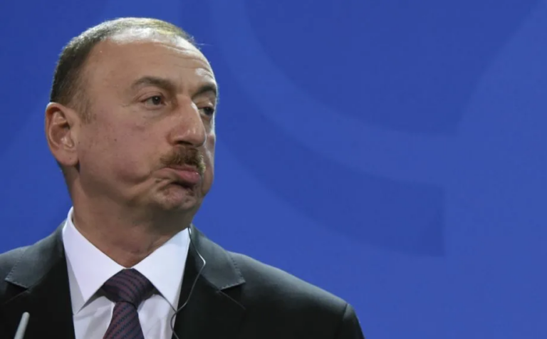 А король-то голый: падающие нефтяные доходы Алиева и будущие потрясения в Азербайджане