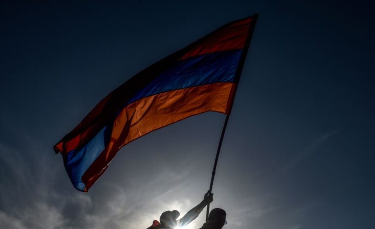 Ко дню Республики Армения